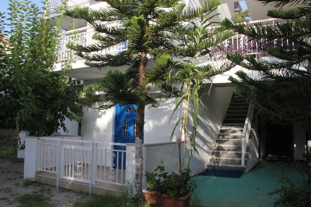 Theodora Studios Geni  Экстерьер фото